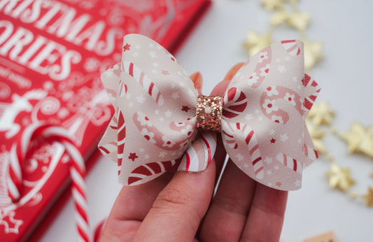 Sweet candy cane pinch bow