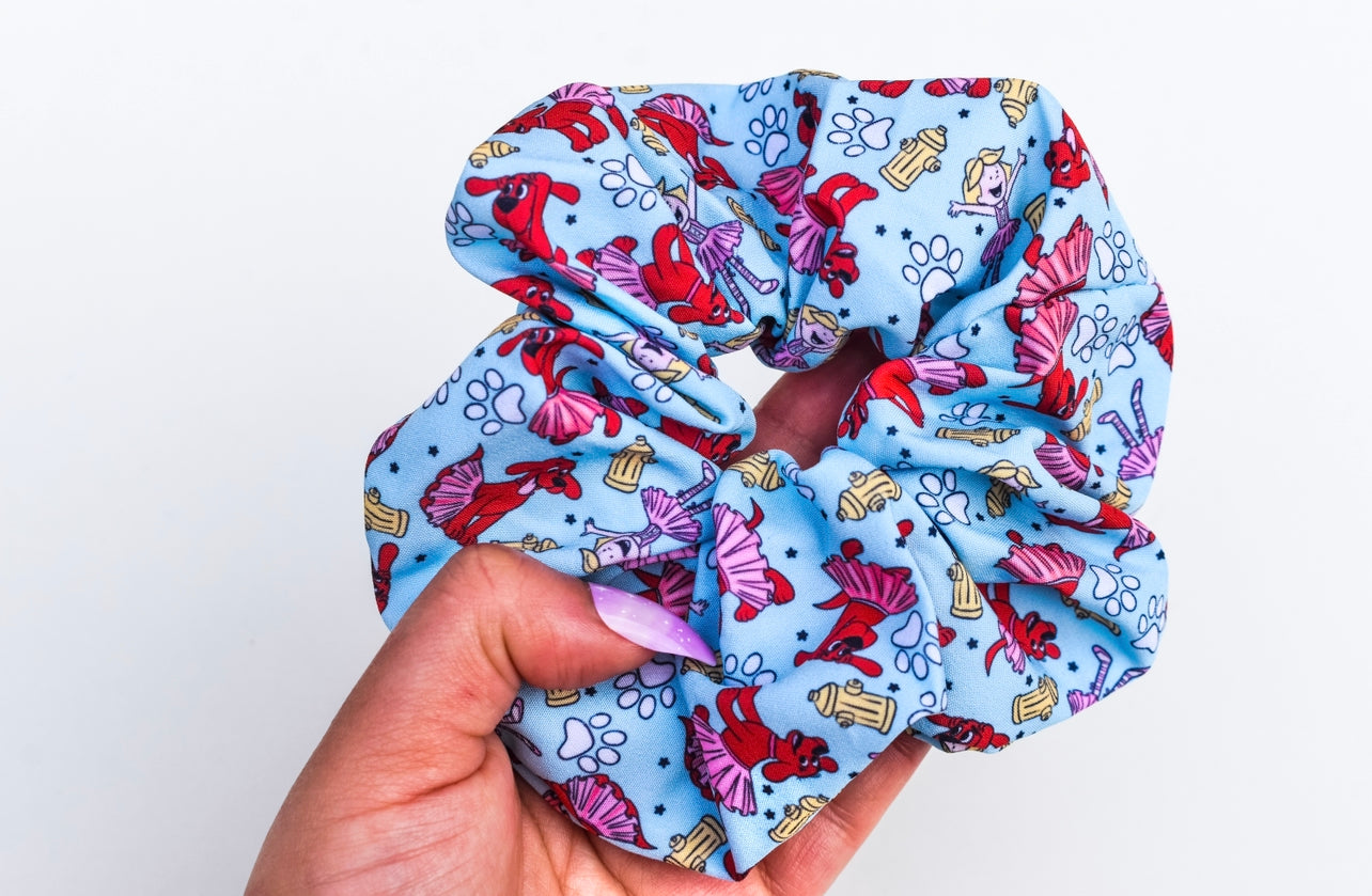 Tutu big red dog scrunchie
