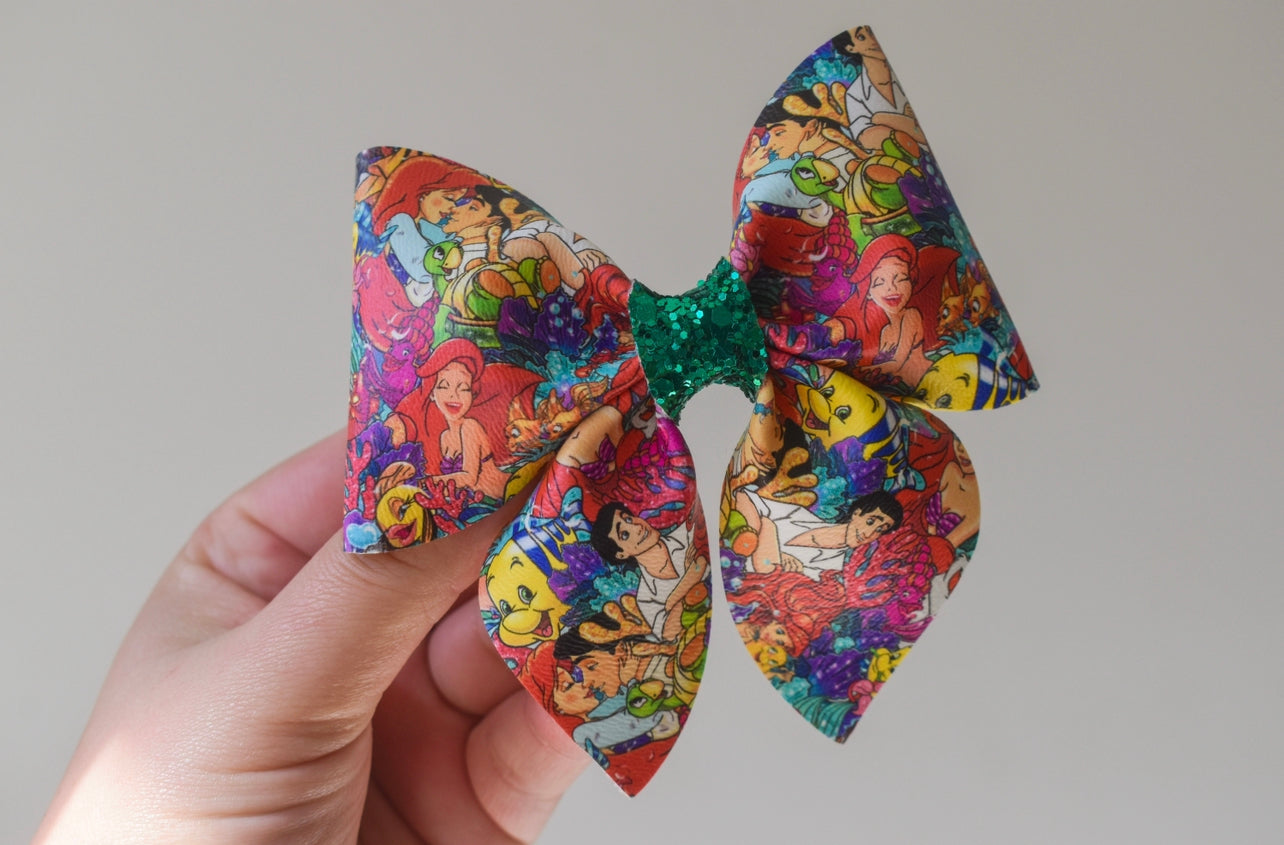 Thingamabobs large sailor bow