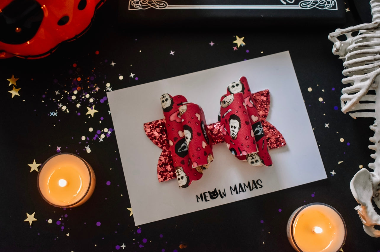 Real men chase you large Trixie bow