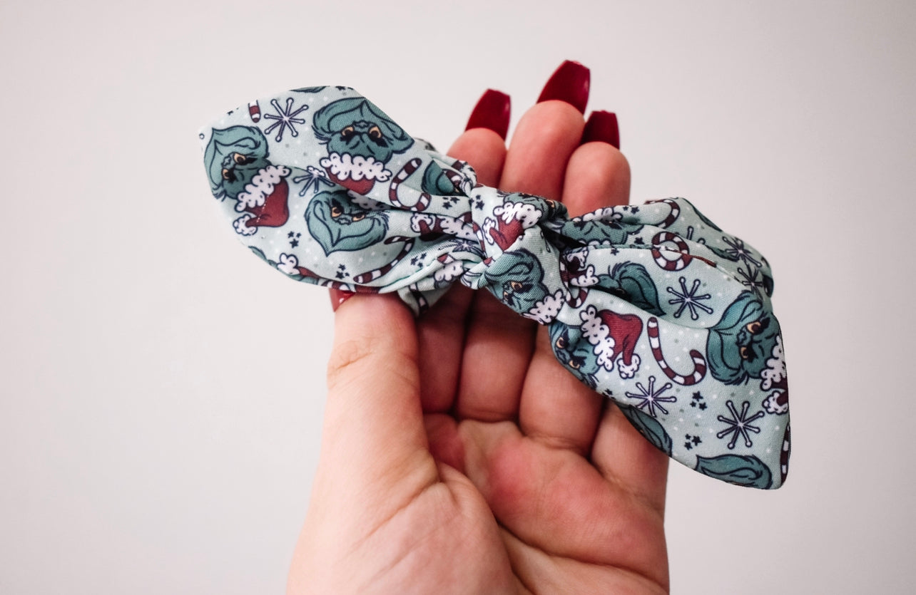 You’re a mean one twist scrunchie