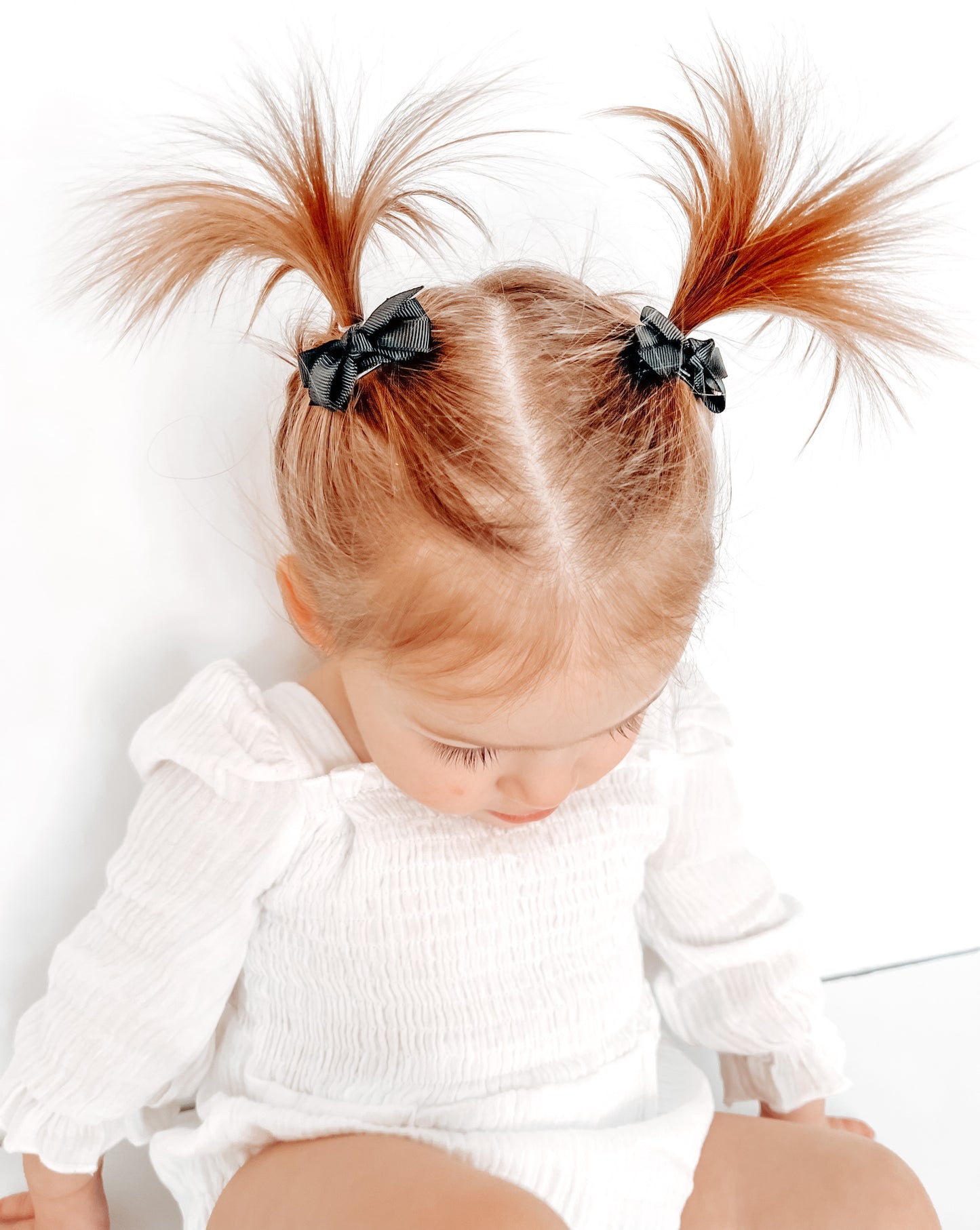 Boutique mini baby clip set Monochrome