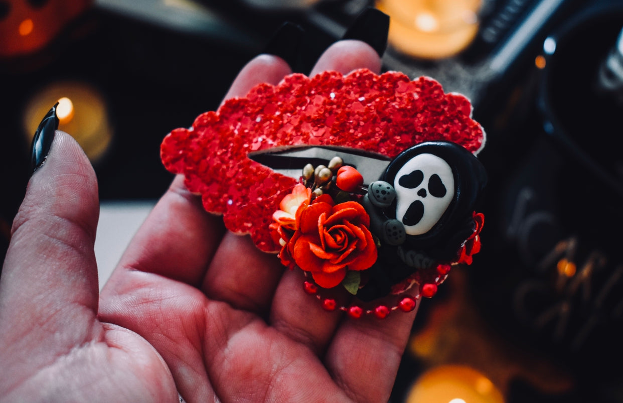 What’s your favourite scary movie heart clip