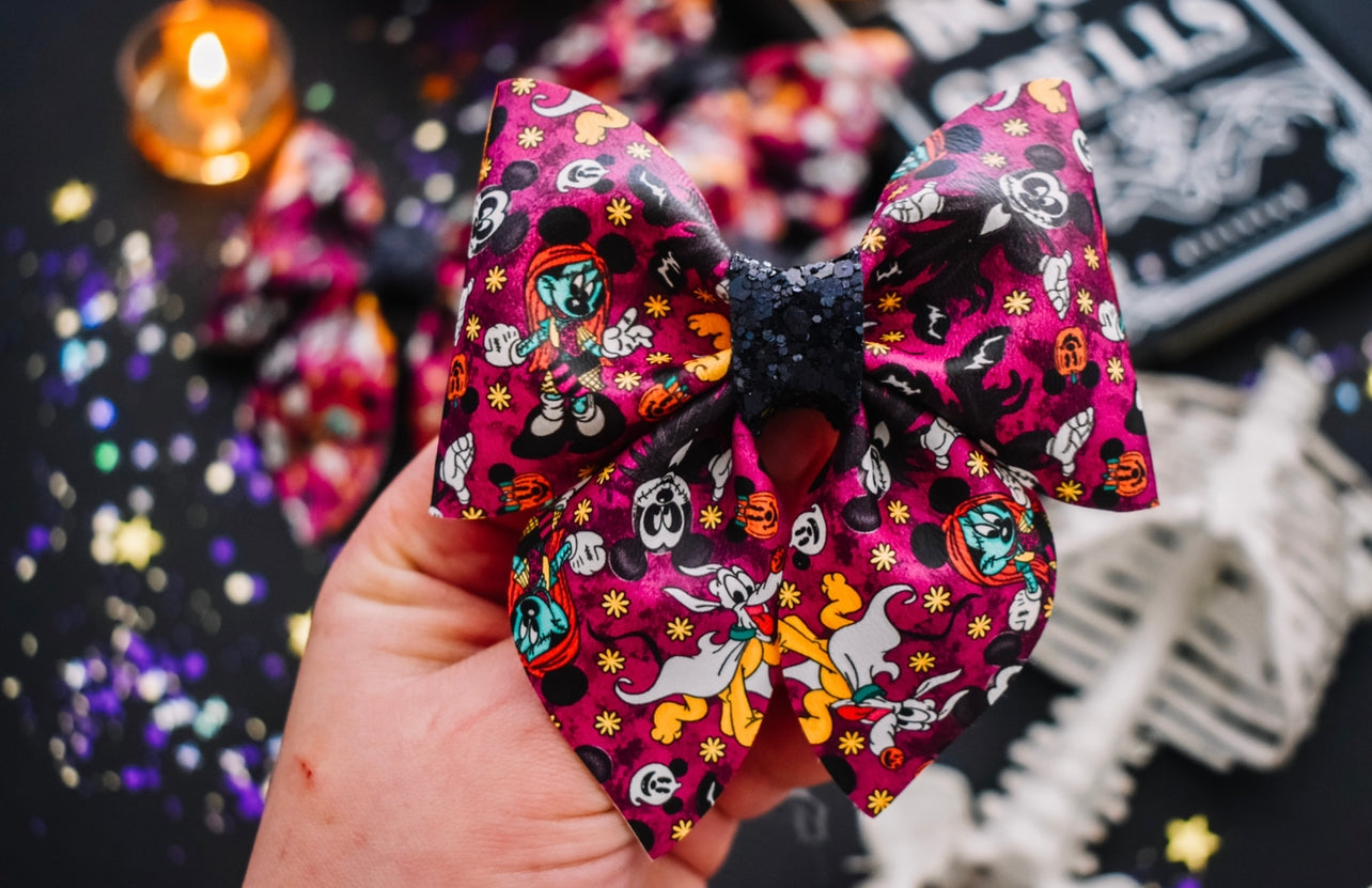 Nightmare-ish Mouse sailor bow