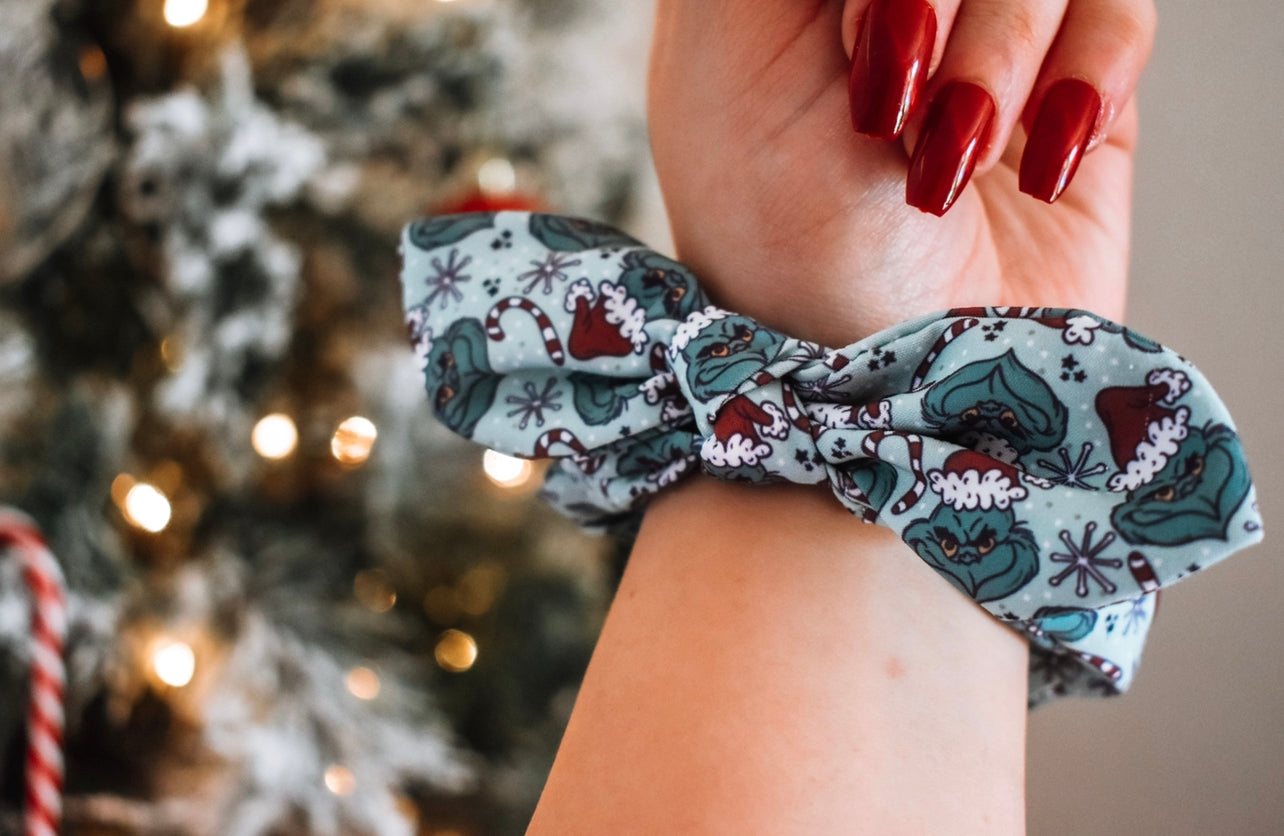 You’re a mean one twist scrunchie