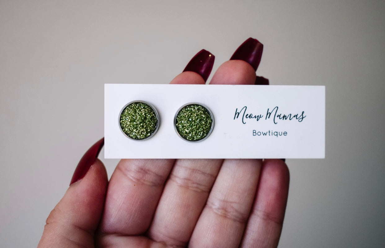 Light green textured studs