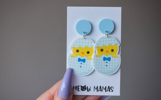 Gingham chick dangle earrings