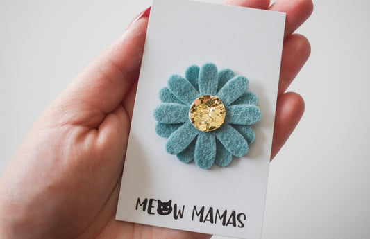 DaintyDaisy steel teal 82