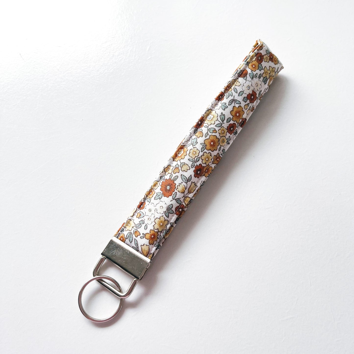 Libby honey floral Fob