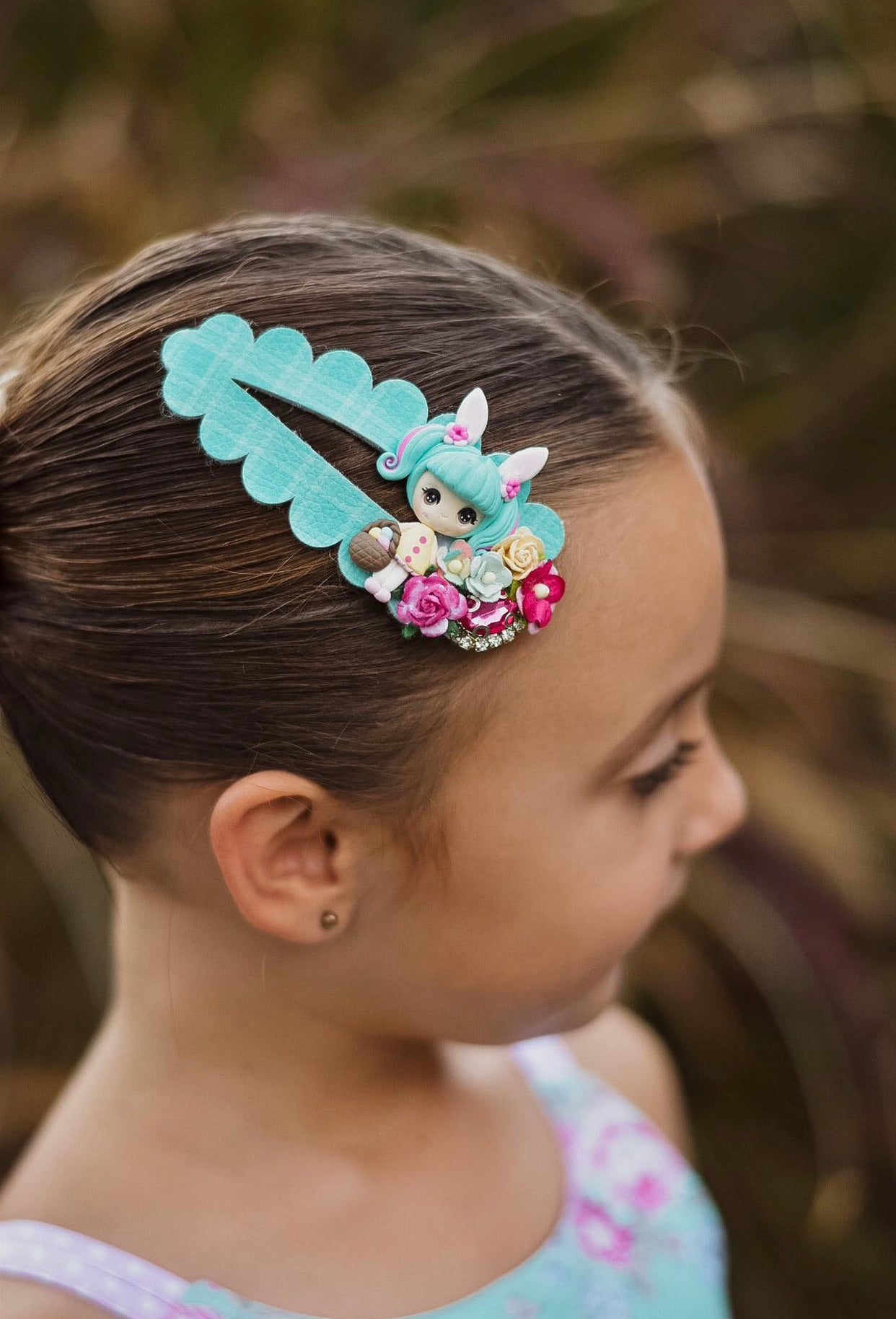 Pastel aqua Easter girl clay snap clip