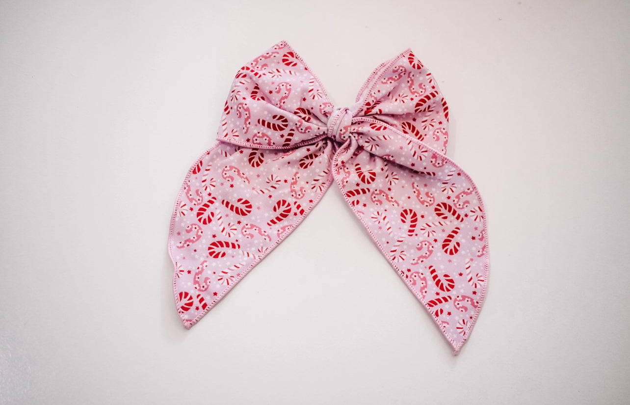 Bubblegum candy cane 5 inch hand tied sailor bow