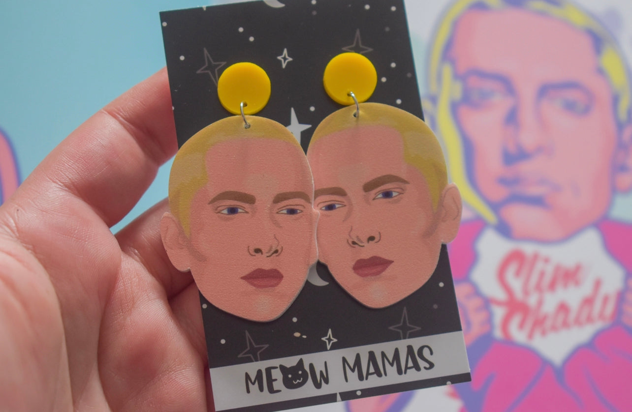 Moms spaghetti dangles