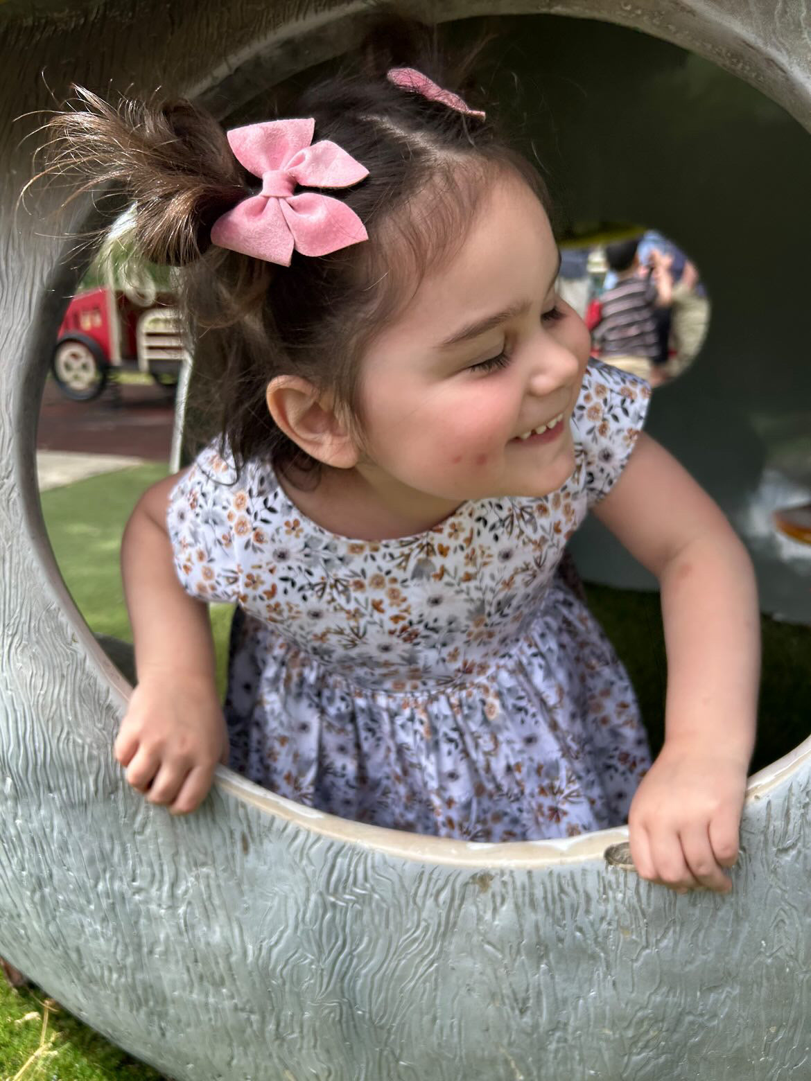 mini Soft pink velvet sailor bow