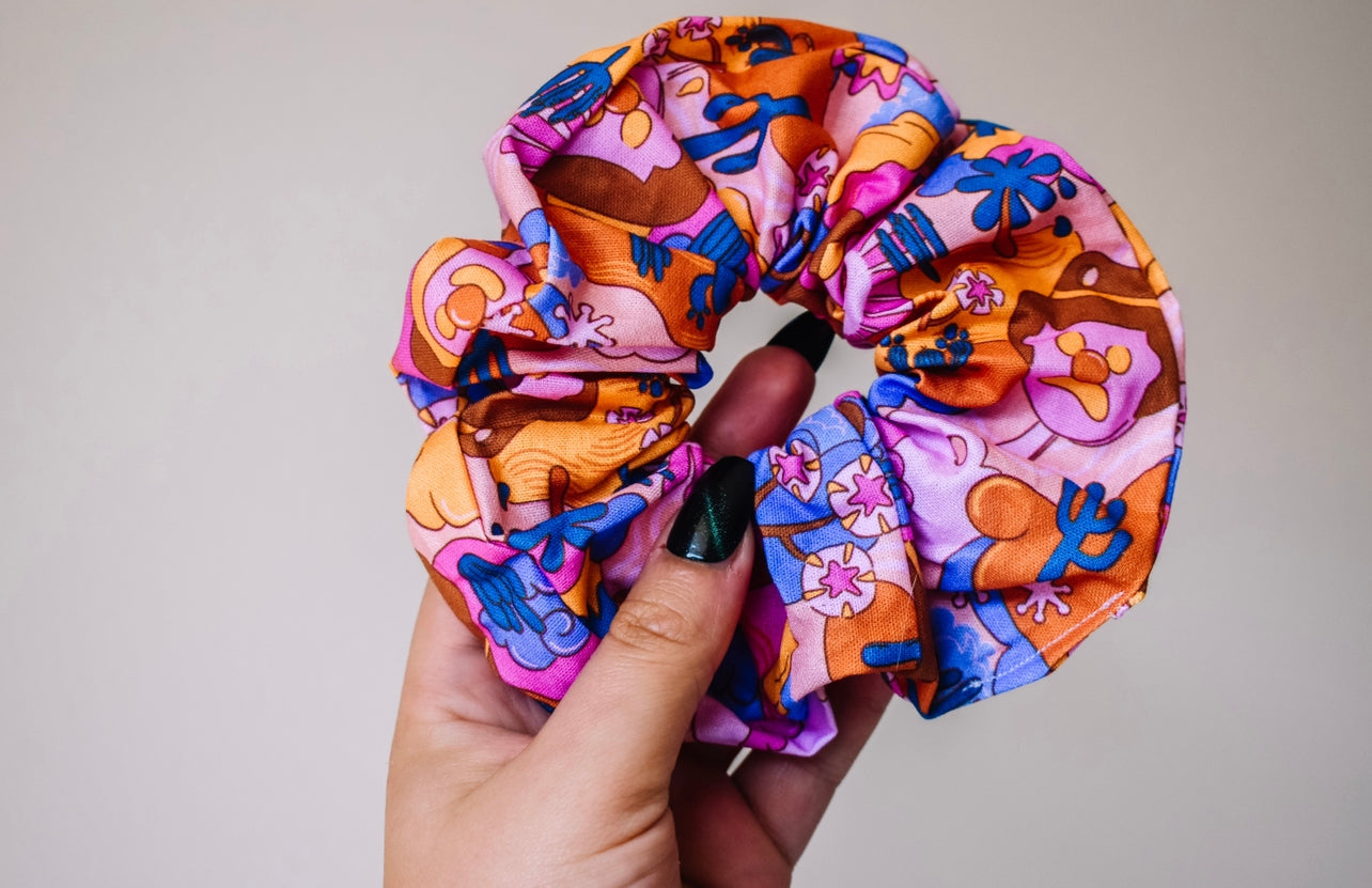 Retro Bubble O Bill scrunchie