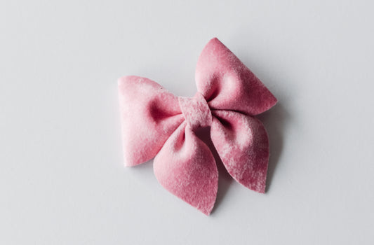 mini Soft pink velvet sailor bow