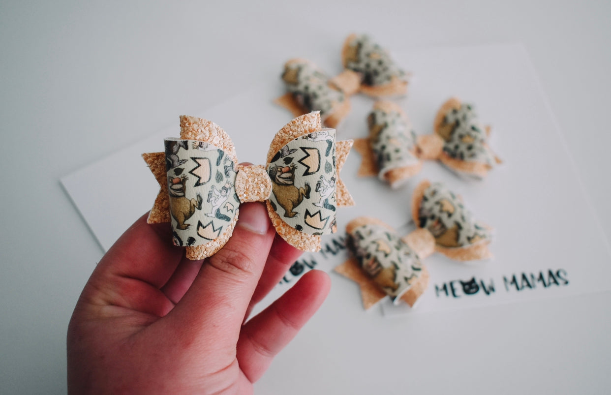 Wild things petite bow