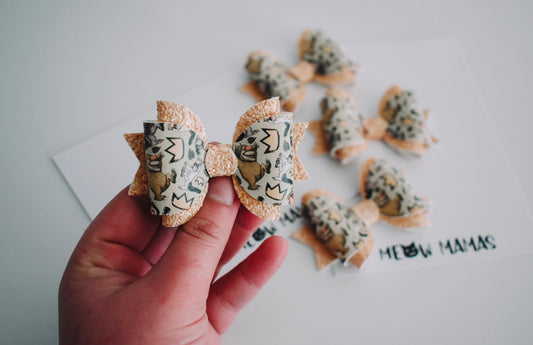 Wild things petite bow