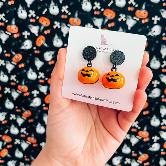 Jingle pumpkin earrings