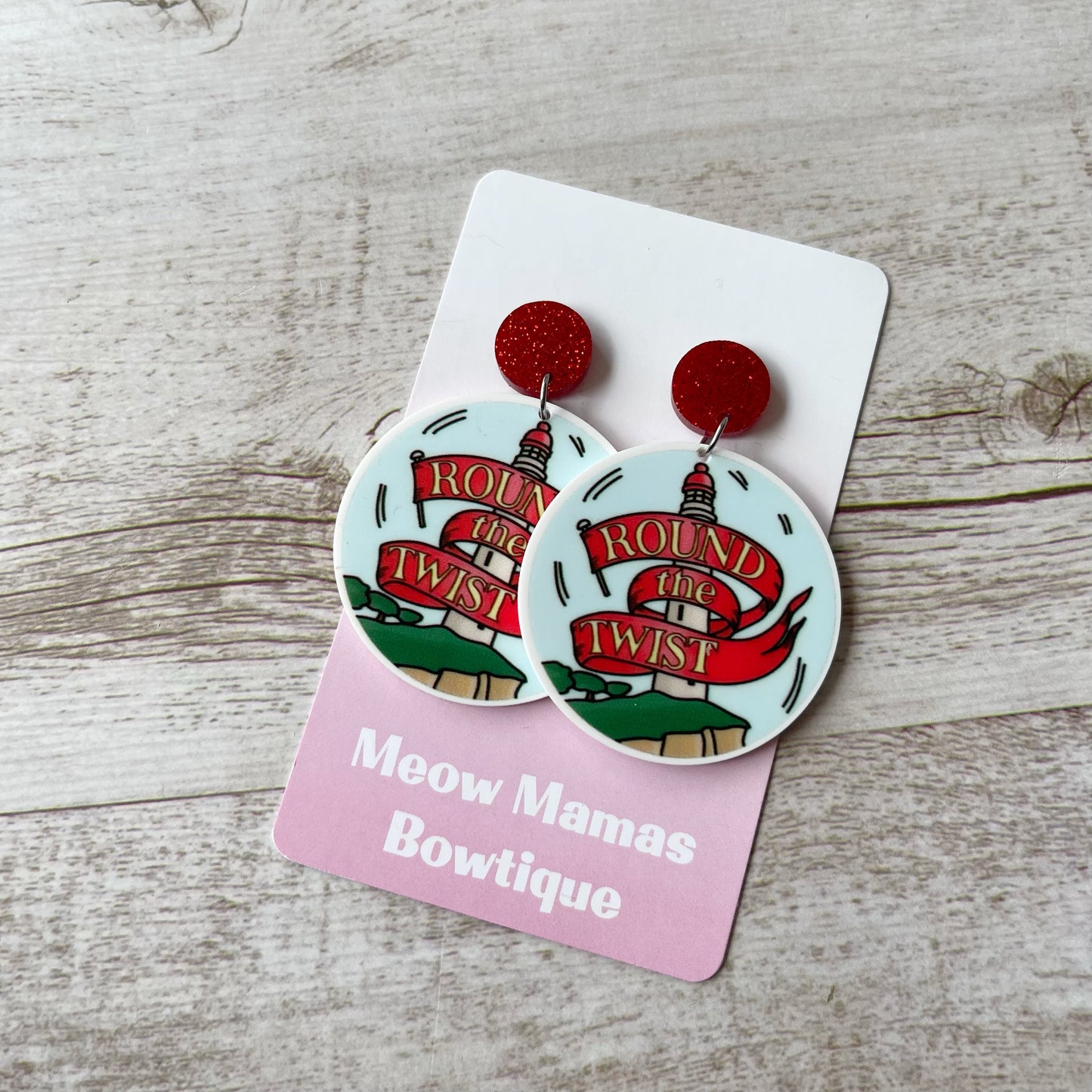 Round the twist dangles