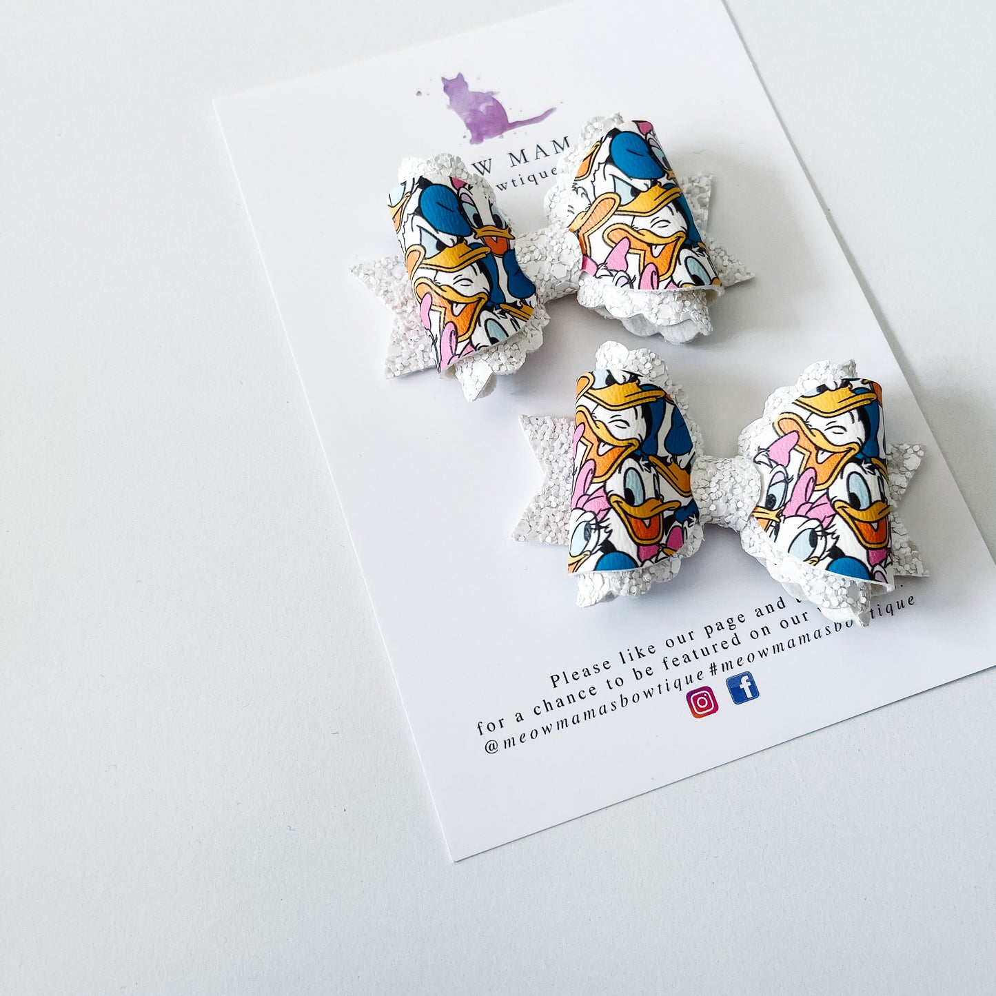 Donald & Daisy petite bow