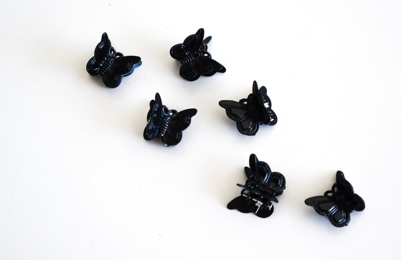 Black butterfly mini claw clips