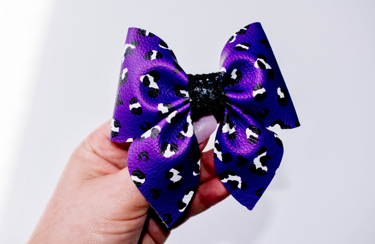 Rockabilly leopard sailor bow