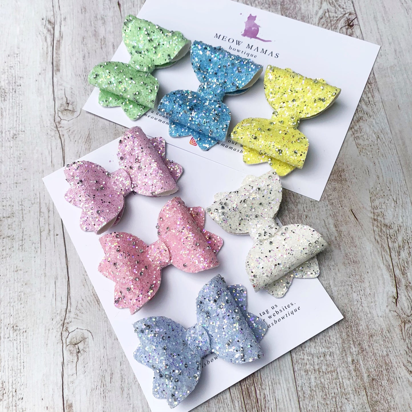 Diamond petite bow