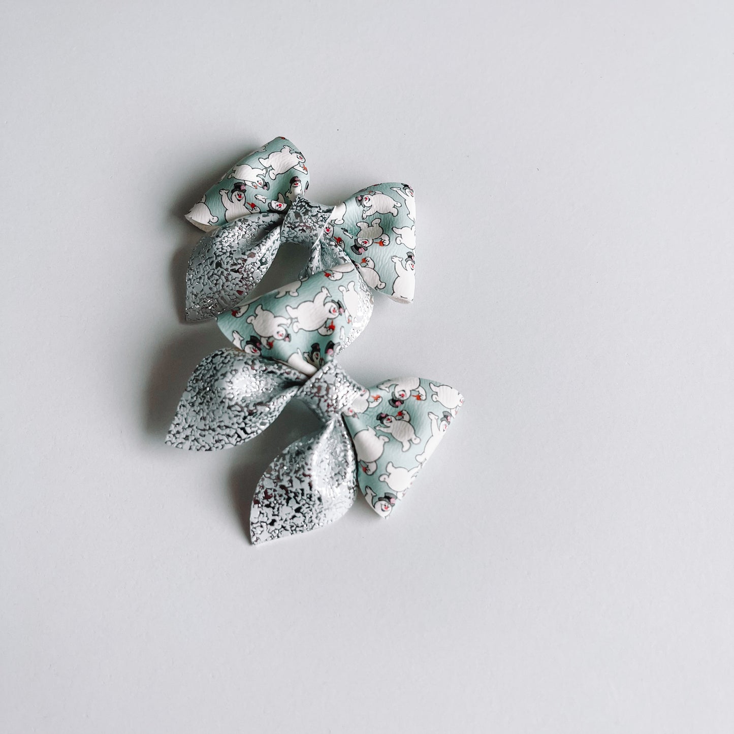 Mini Frosty sailor bow