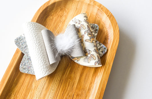 If you canโt say something nice large singular bow