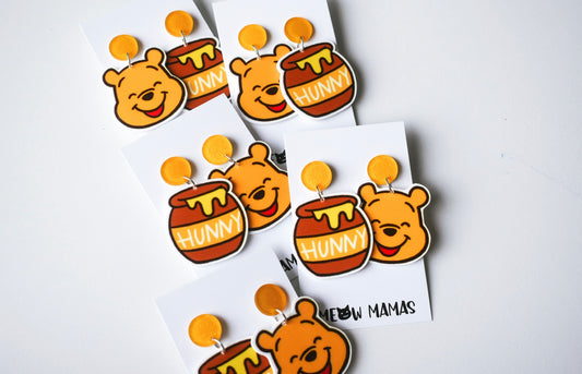 Hunny bear dangle earrings