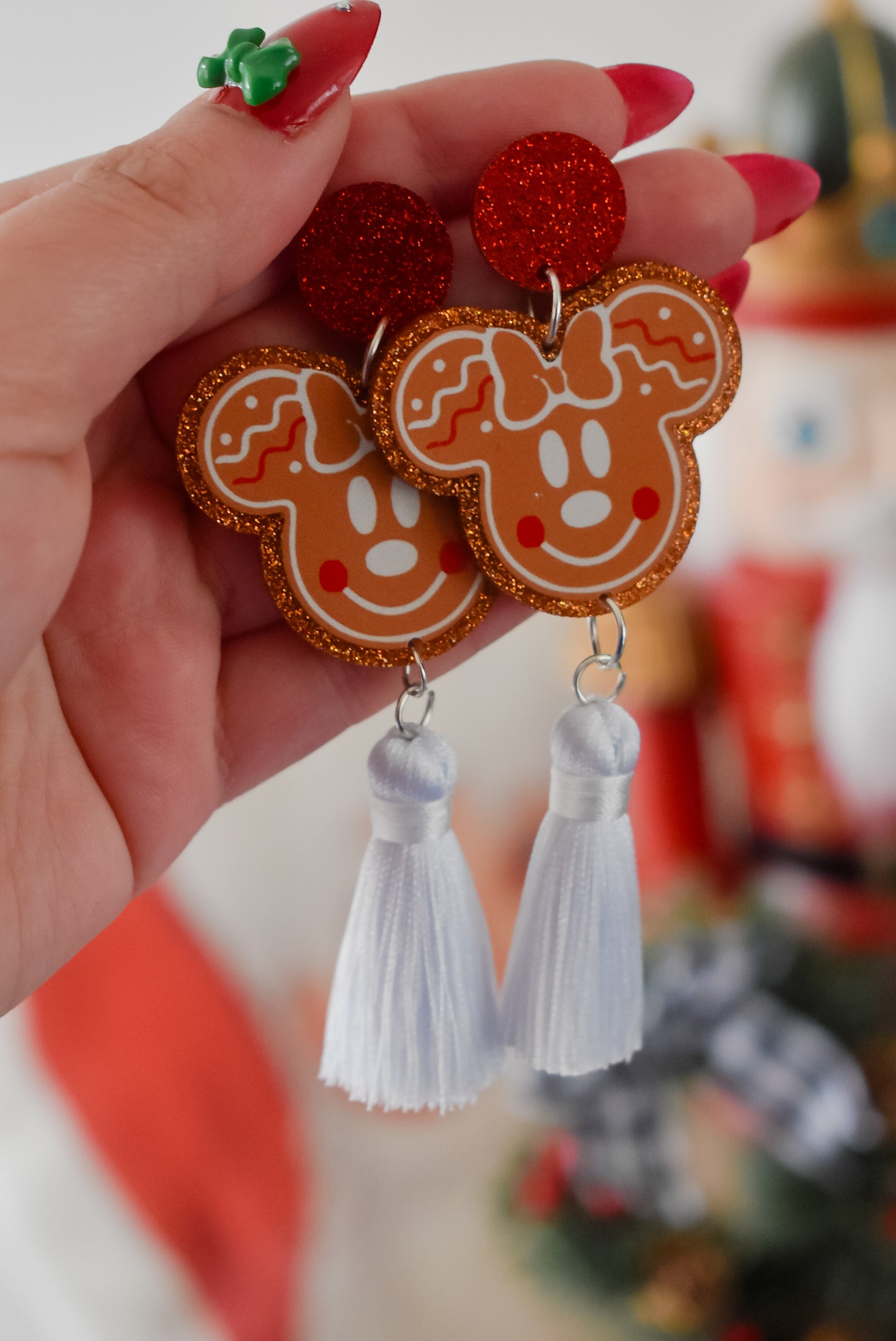 Minnie statement Christmas dangles