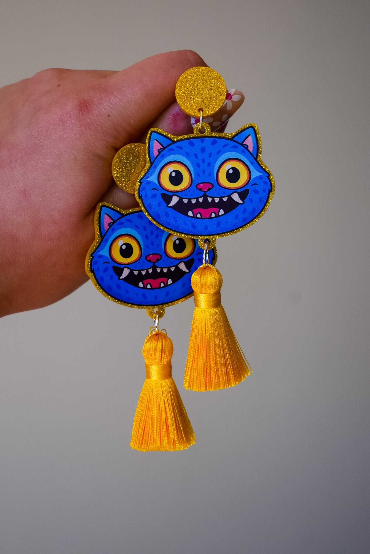 Derpy Tiger statement dangles
