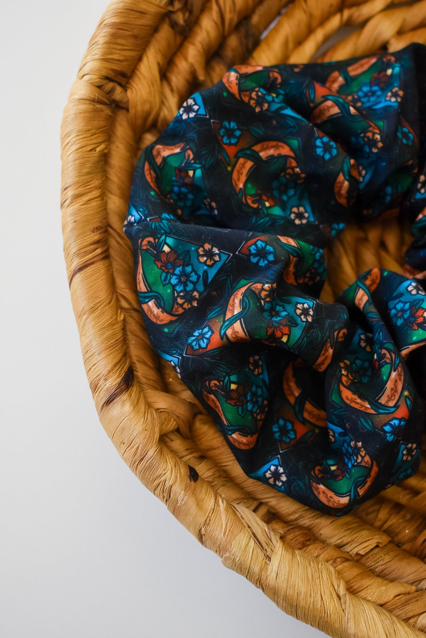 LOTR scrunchie
