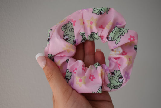 Pascal scrunchie