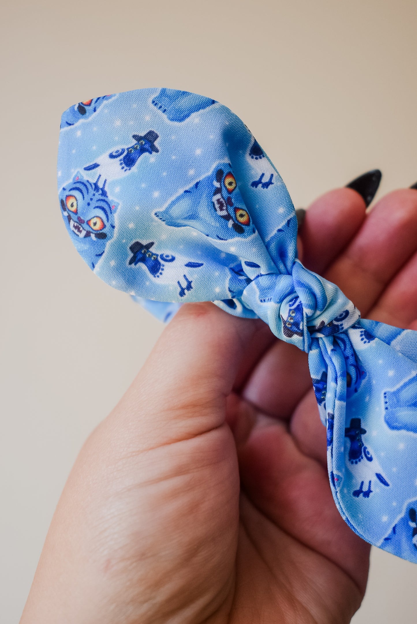 Derpy tiger small twist scrunchie