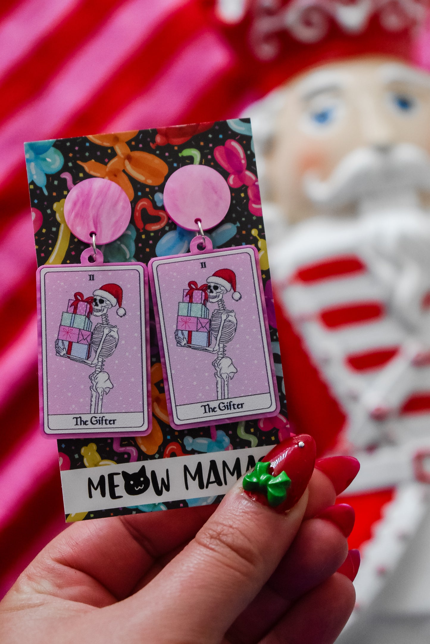 The Gifter Christmas dangle earrings