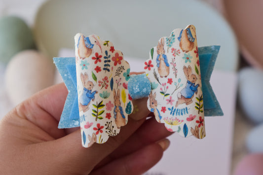 Peter rabbit bow