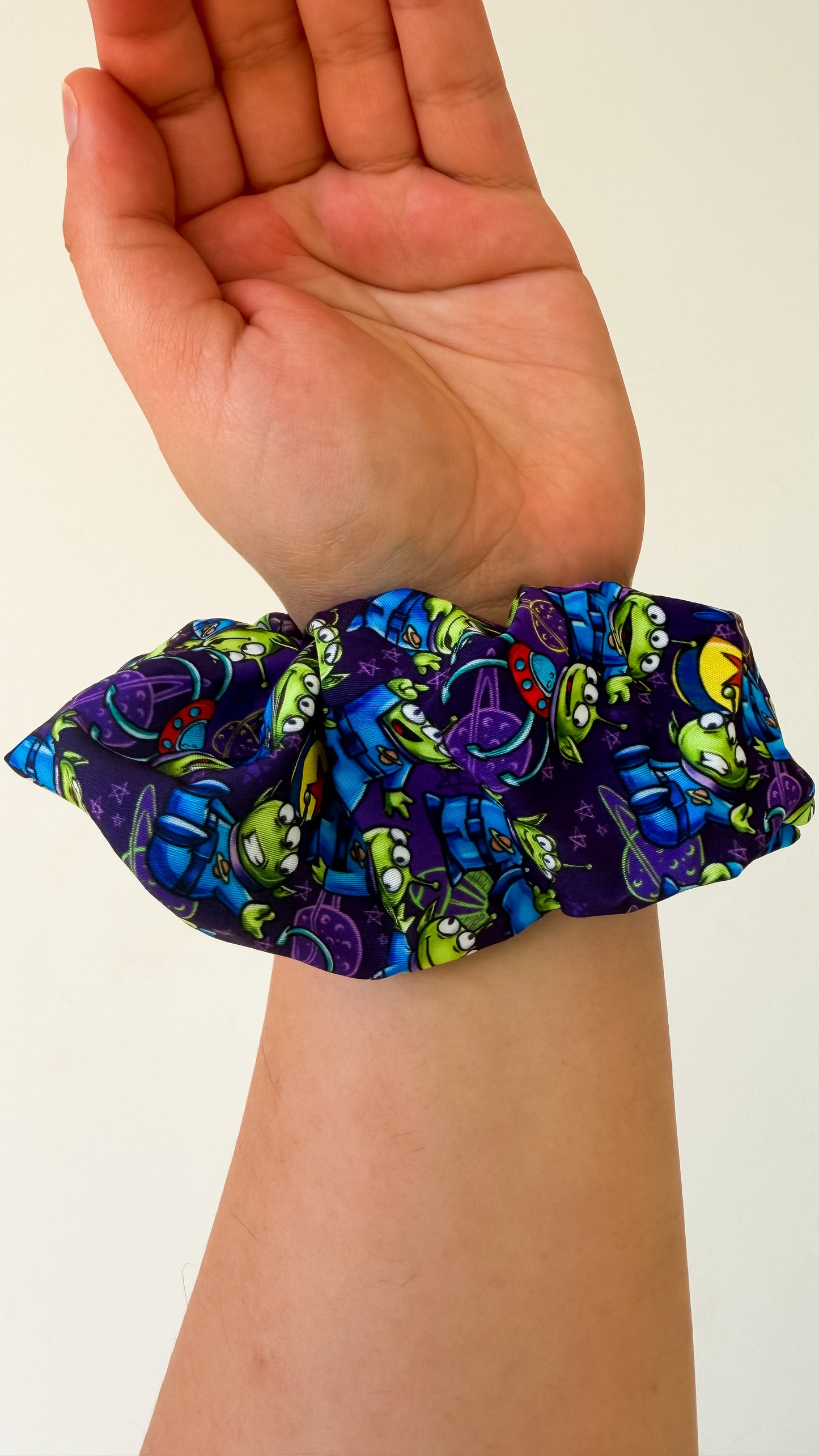 Pizza planet Aliens Scrunchie