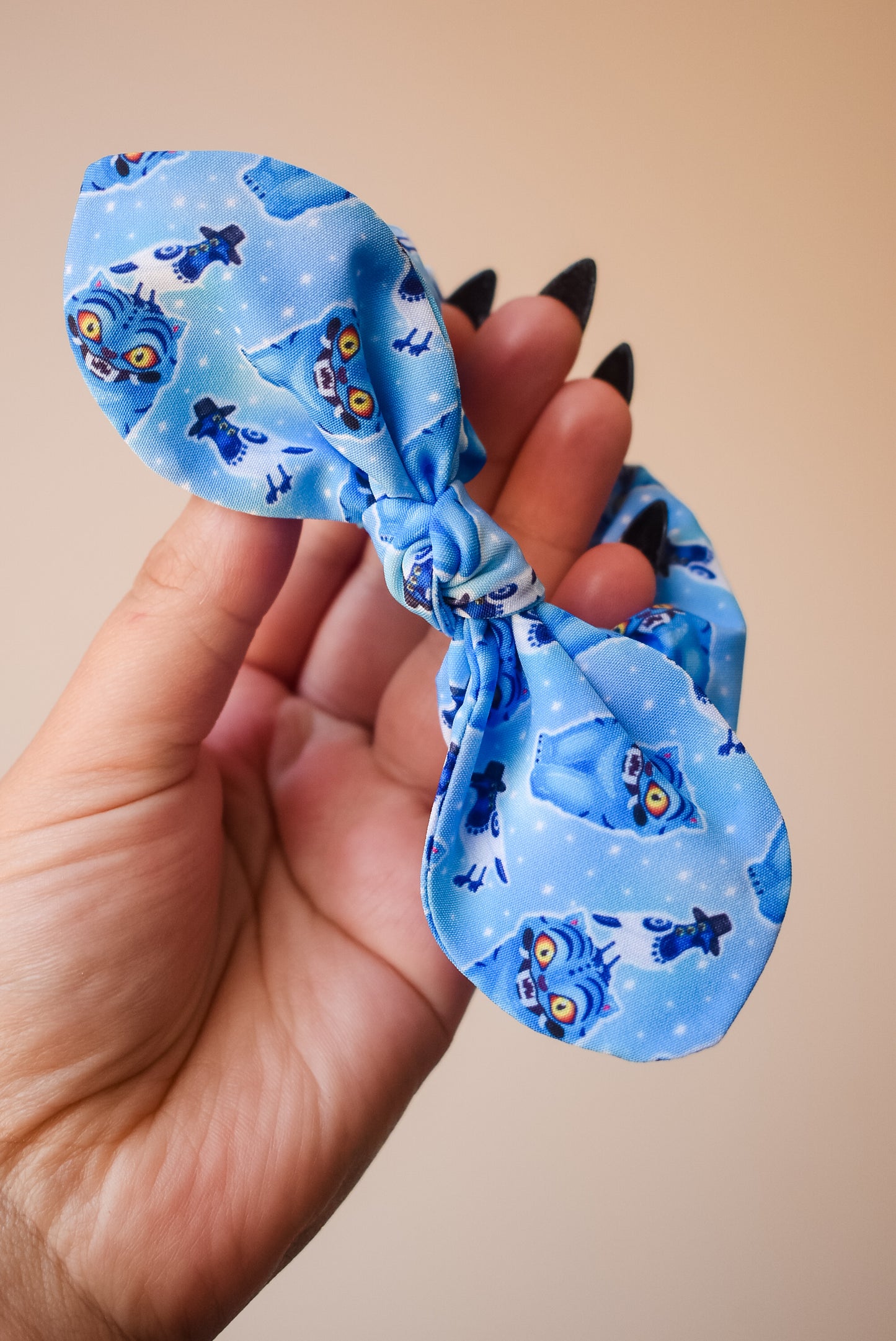 Derpy tiger small twist scrunchie