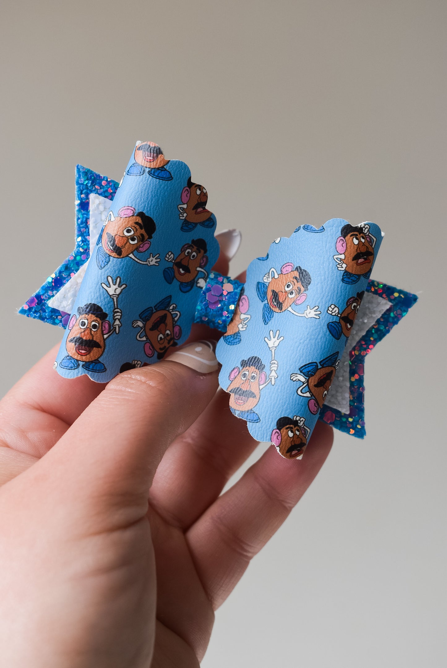 Handsome Spud scallop bow