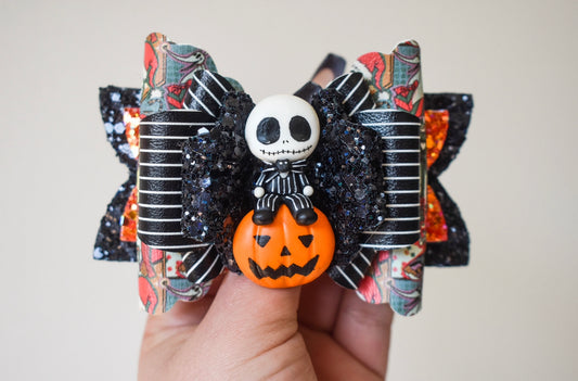 Pumpkin king clay bow