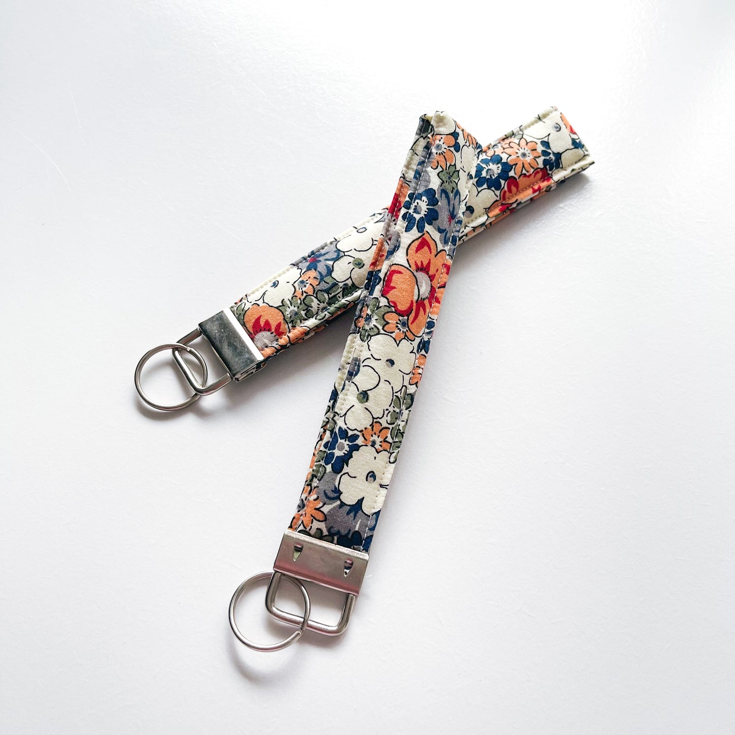 Belinda floral Fob