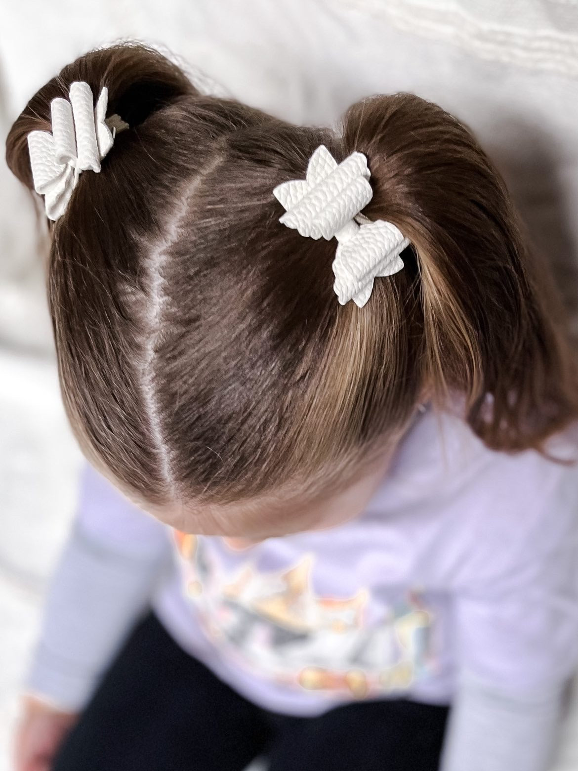White scalloped Tiny pigtail set